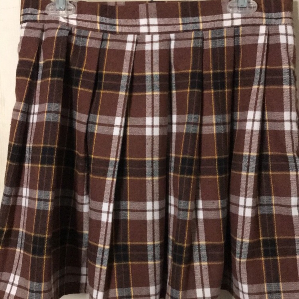 Shein Women’s plaid mini skirt